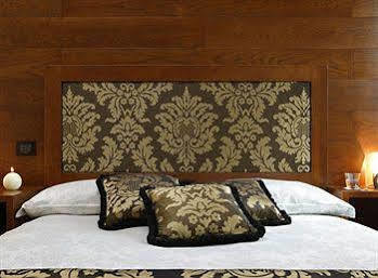 Abbazia De Luxe Bed & Breakfast