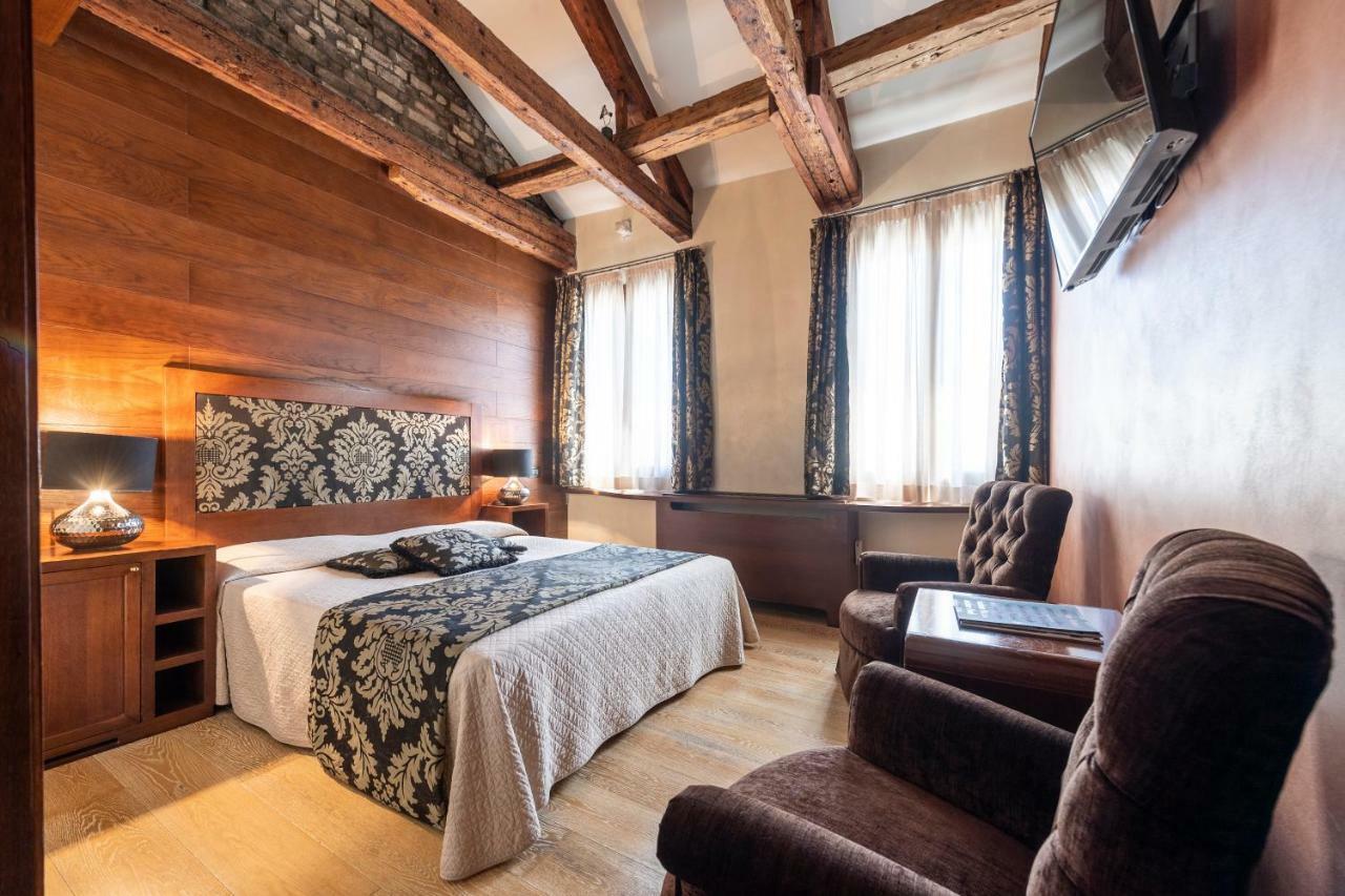 Abbazia De Luxe Bed & Breakfast
